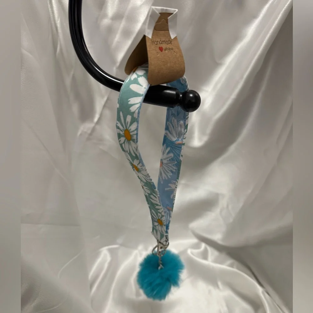 Handmade Green and Blue Daisy Wristlet Keychain with Blue Pompom